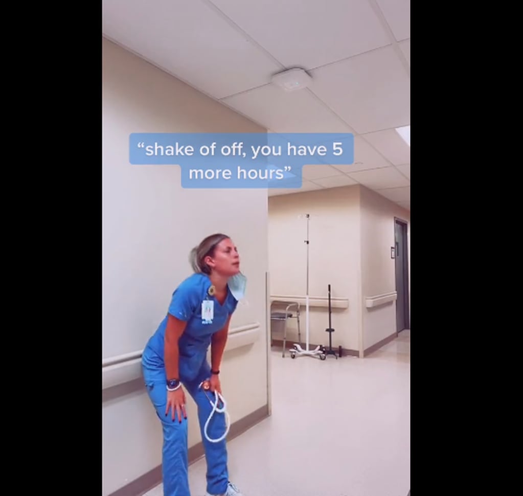 Una profesional de la salud publicó un polémico Tik Tok. Captura video.