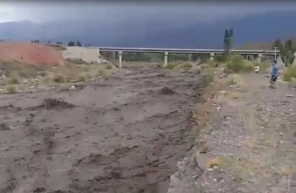 Cortes de agua en el Gran Mendoza por tormenta en Potrerillos: las zonas afectadas