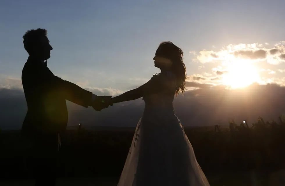 Belén Francese y Fabián Lencinas finalmente celebraron su casamiento en Mendoza, con cuarenta invitados.