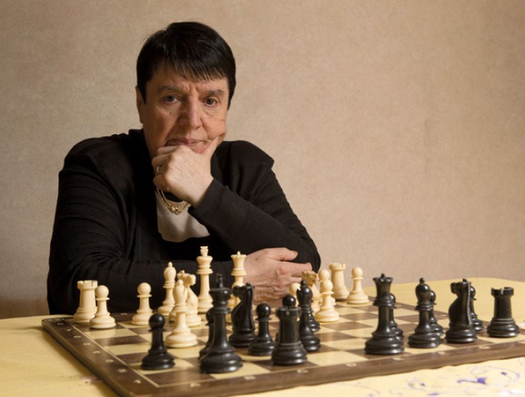 Nona Gaprindashvili, la ajedrecista que demandó a "Gambito de dama", la serie de Netflix