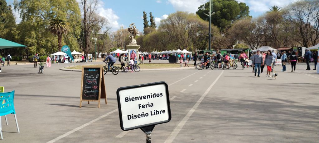 Anteriormente, la Feria de Diseño Libre se realizó en el Parque General San Martín. Foto: Gentileza