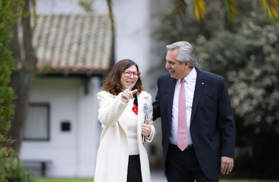 Alberto Fernández, junto a Silvina Batakis. (Presidencia)