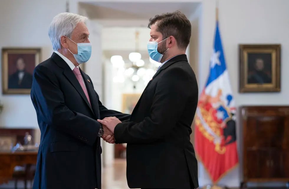 Sebastián Piñera y Gabriel Boric, la nueva transición en Chile (Archivo)