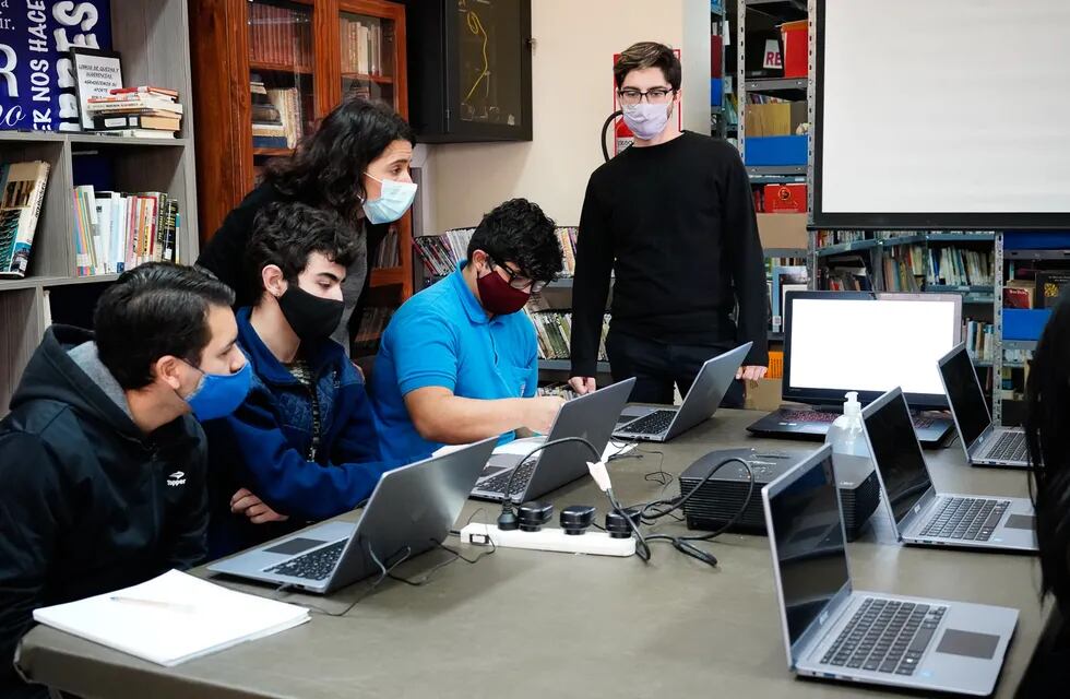 Cursos de programación para estudiantes del secundario. / Foto: Gobierno de Mendoza
