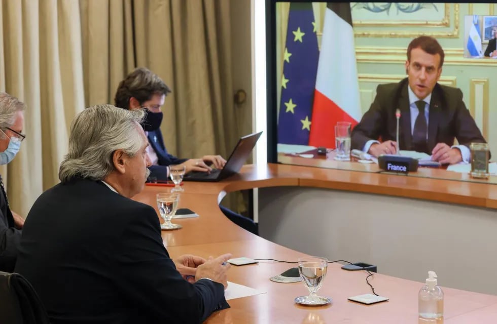 Alberto Fernández mantuvo una videoconferencia con Emmanuel Macron. Foto: Presidencia