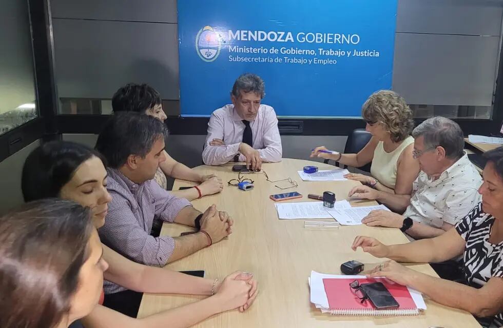 El Gobierno de Mendoza y Ampros llegó a un acuerdo salarial.