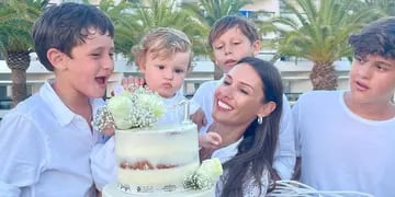 El cumpleaños de Ana, la hija de Pampita y Roberto García Moritán, en Ibiza.