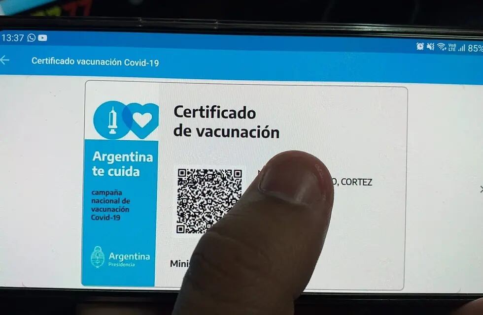La aplicación "Mi Argentina" permite exhibir en el teléfono celular la certificación de haber recibido la vacuna contra el coronavirus.