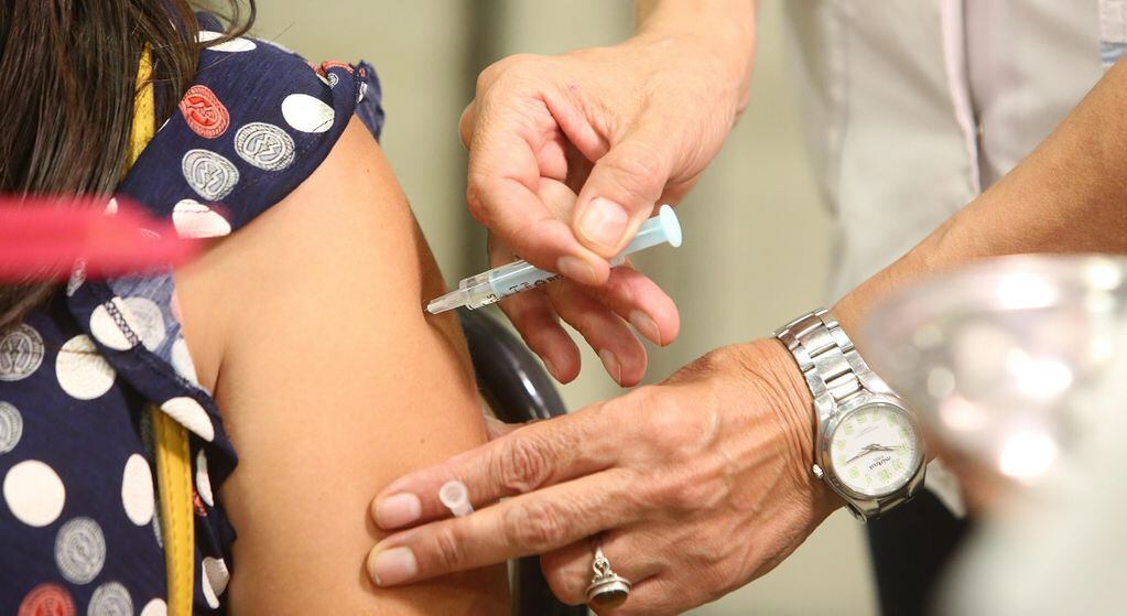 El Ministerio de Salud de Mendoza anunció que desde el sábado 19 se podrán vacunar los trabajadores del turismo.