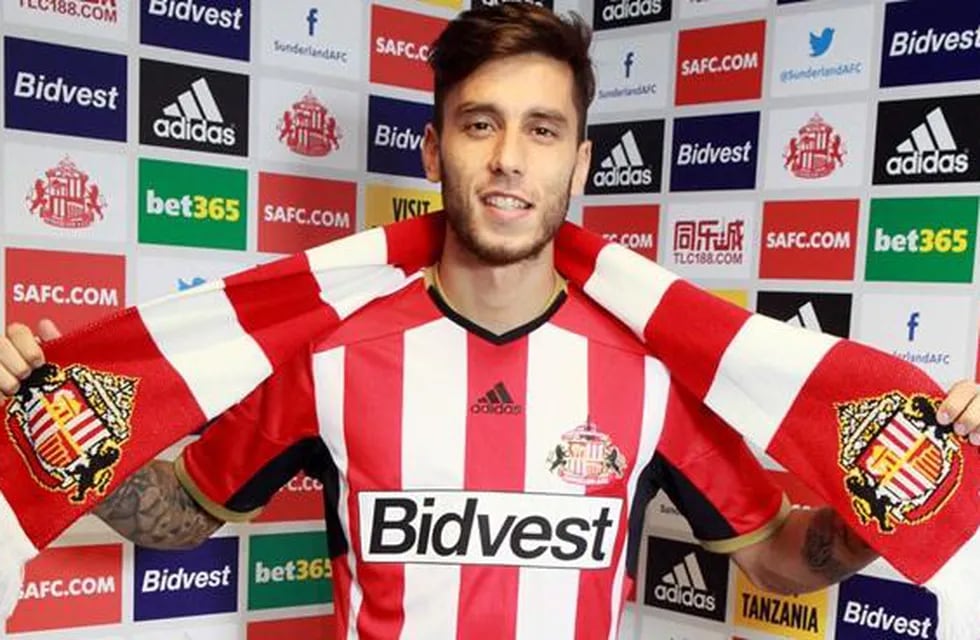 Ricky Álvarez pasó al Sunderland inglés