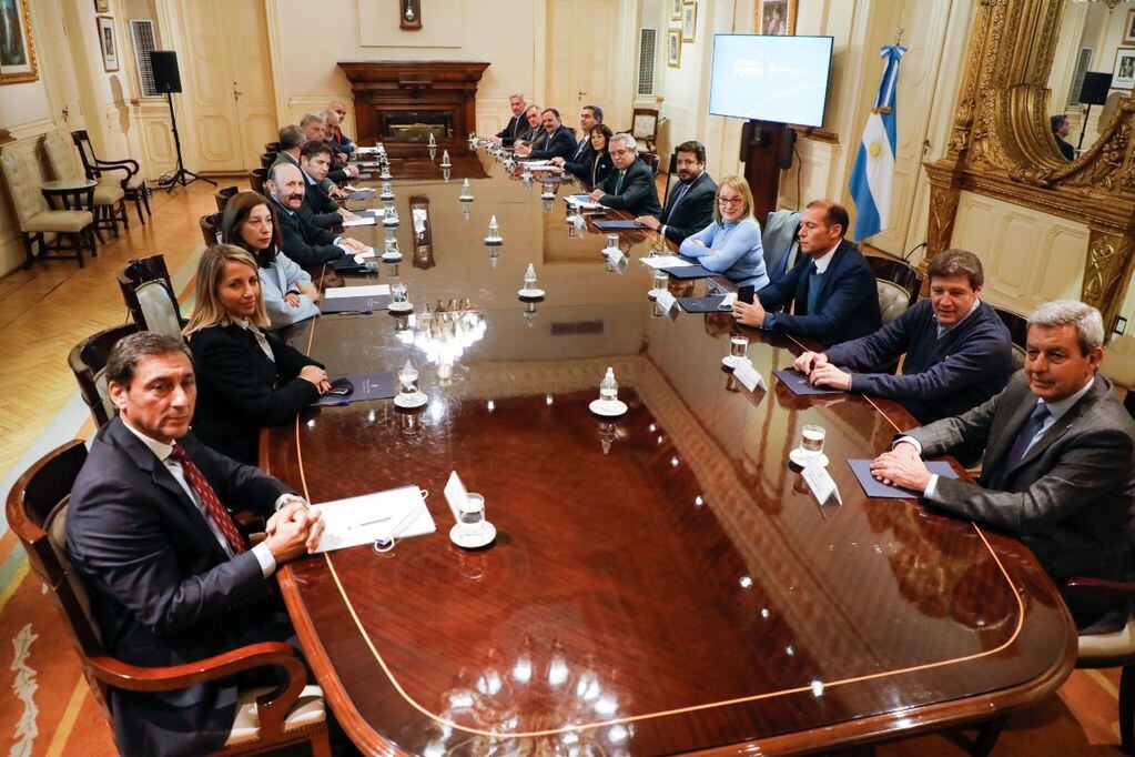 El presidente Alberto Fernández se reunión con gobernadores en Casa Rosada.