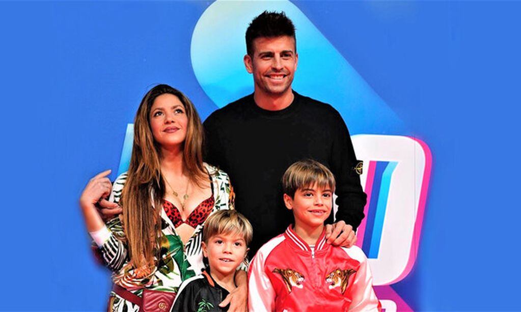 Shakira y Piqué junto a sus hijos.