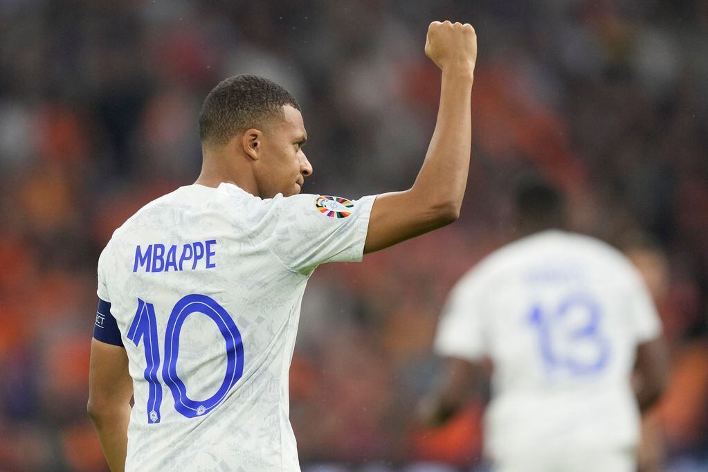 Mbappé no para de hacer goles en Francia (AP)