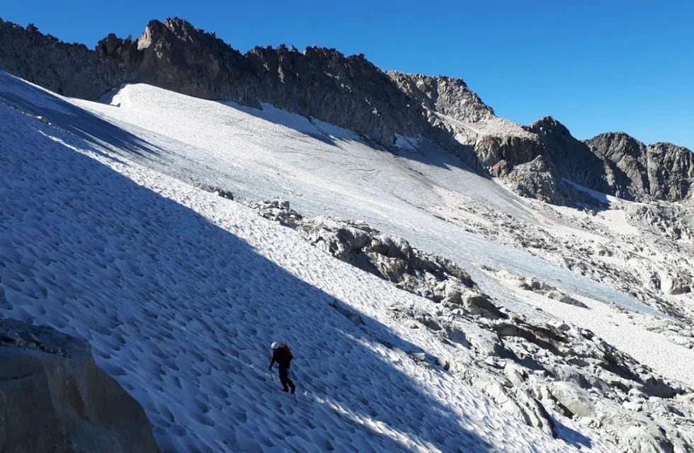 Advierten que los glaciares Pirineos desaparecerán en 2050 debido al cambio climático.
