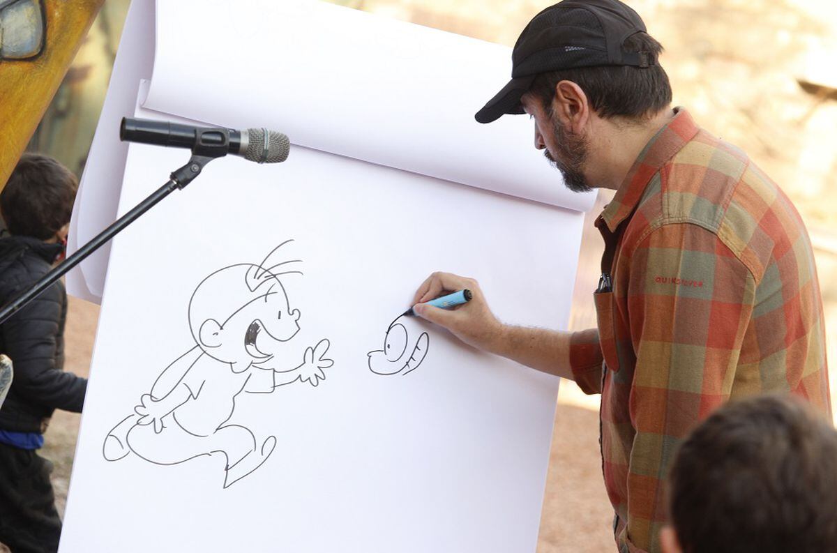 El historietista mendocino presentará Charlas Dibujadas en la Feria del Libro infantil.