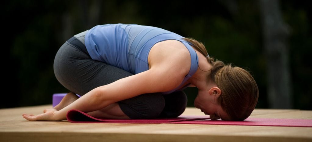¿Qué se ejercita con el yoga? Imagen ilustrativa / Web)