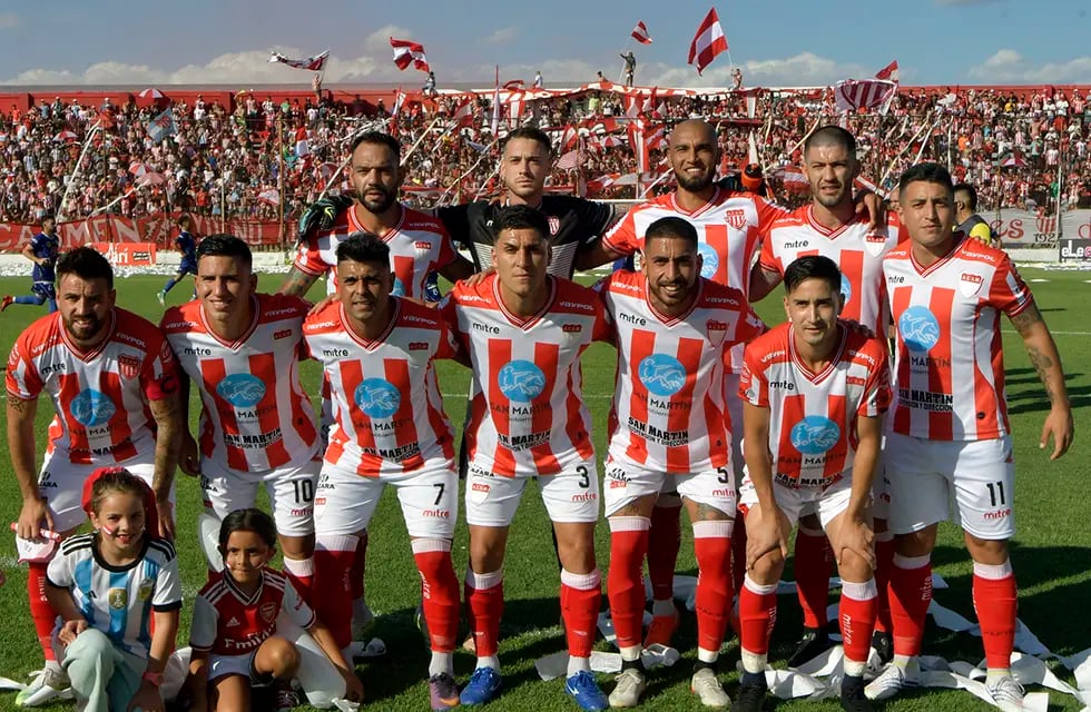 Fútbol de ascenso. Club Atlético San Miguel se prepara para comenzar el  campeonato