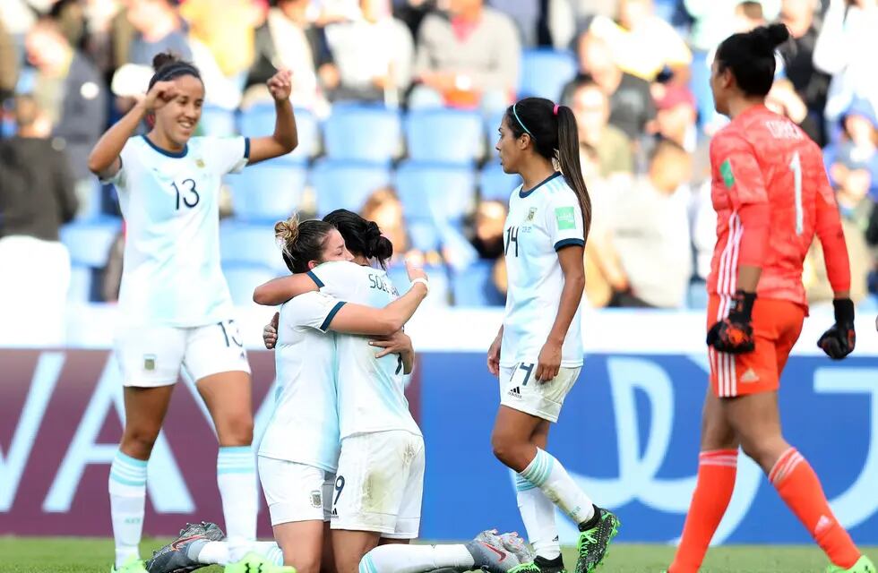 Argentina ascendió tres puestos en la clasificación mundial femenina de la FIFA