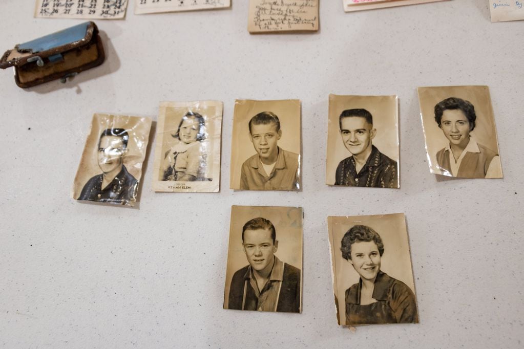 Encontraron un bolso con objetos de una adolescente que datan del año 1950: “Era como ver sus redes sociales”. / Foto: Gentileza
