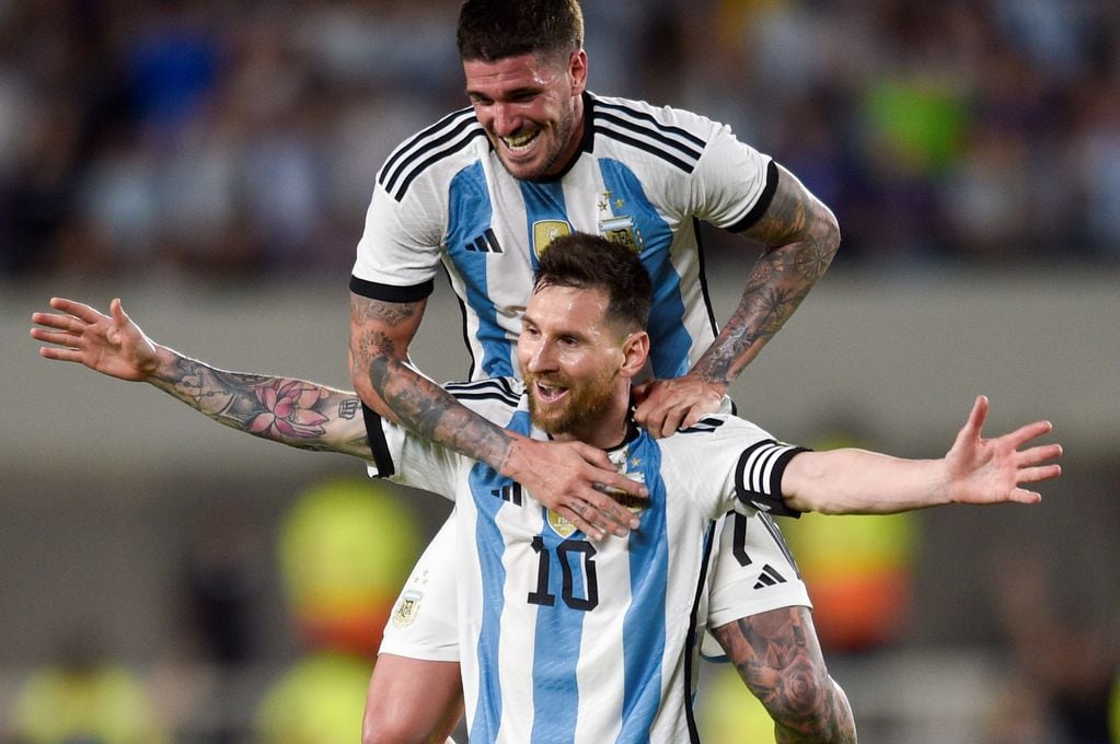 Lionel Messi festeja en el Monumental su gol en la victoria de Argentina ante Panamá en la noche de los campeones del mundo. /Gentileza. 