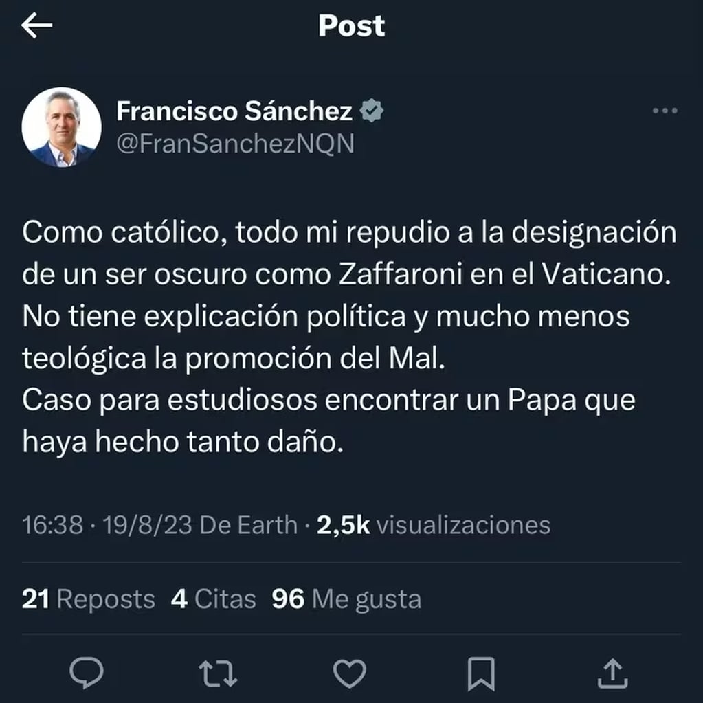 Sánchez se ha referido a el Papa Francisco en duros términos - X