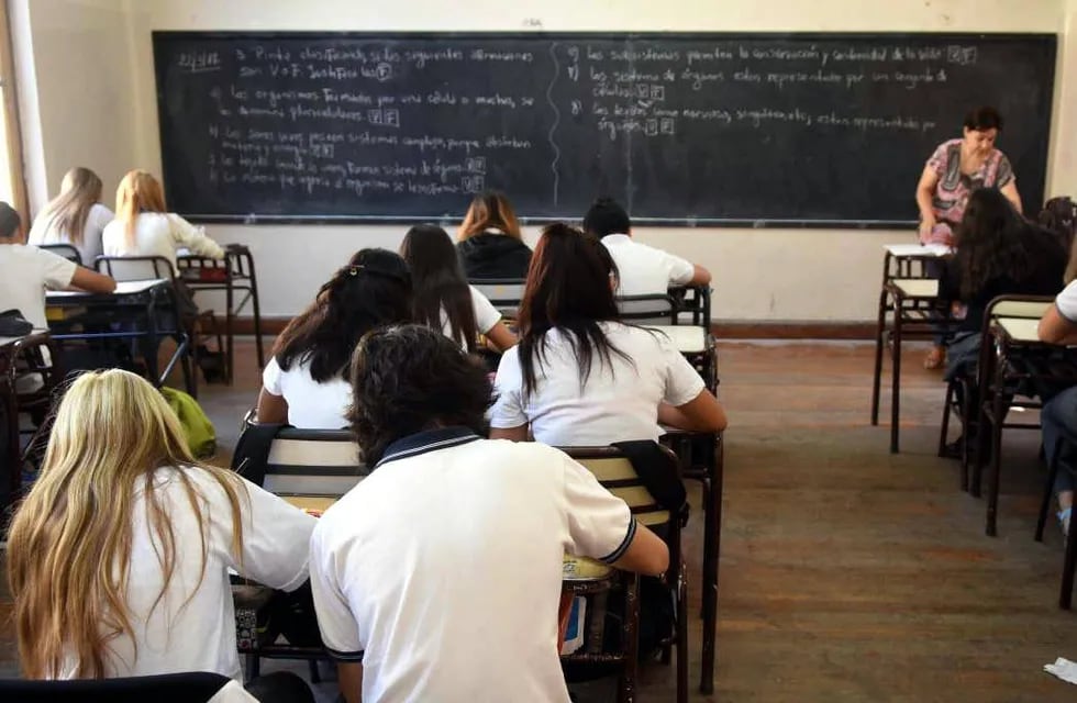 La cantidad de estudiantes que repitió este año es la más baja en al menos 8 años en Mendoza