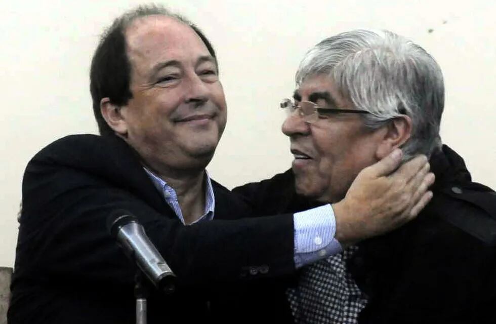 Sanz y Moyano se comprometen a la “unidad nacional”