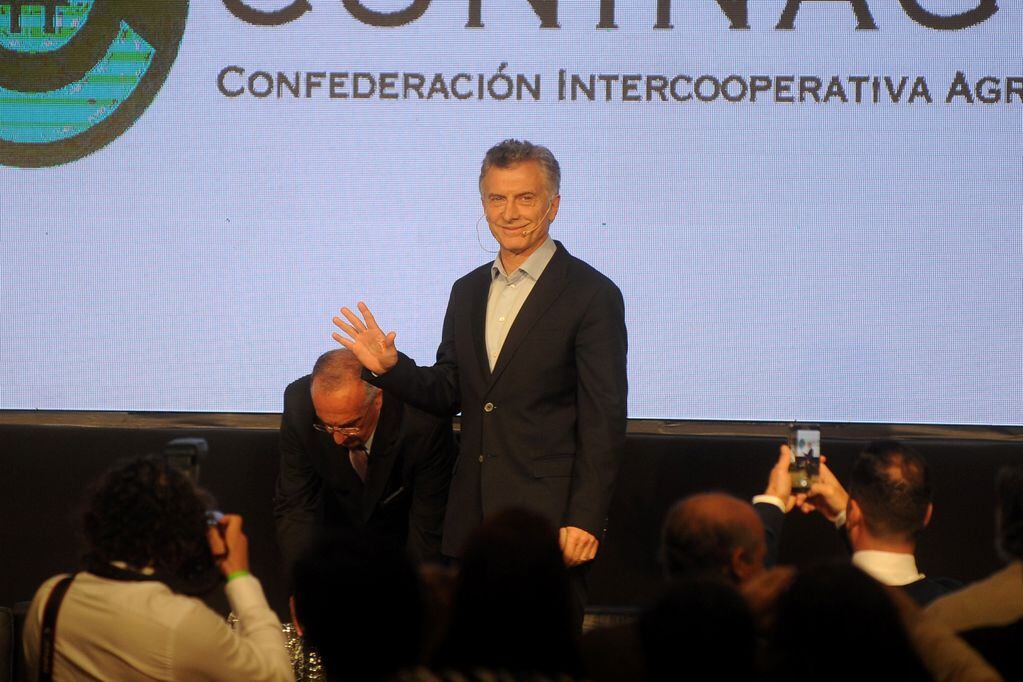 Según la denuncia, el presunto espionaje político fue cometido con seguimiento e inteligencia ilegal sobre el domicilio legal de la ex presidenta Cristina Fernández - Archivo