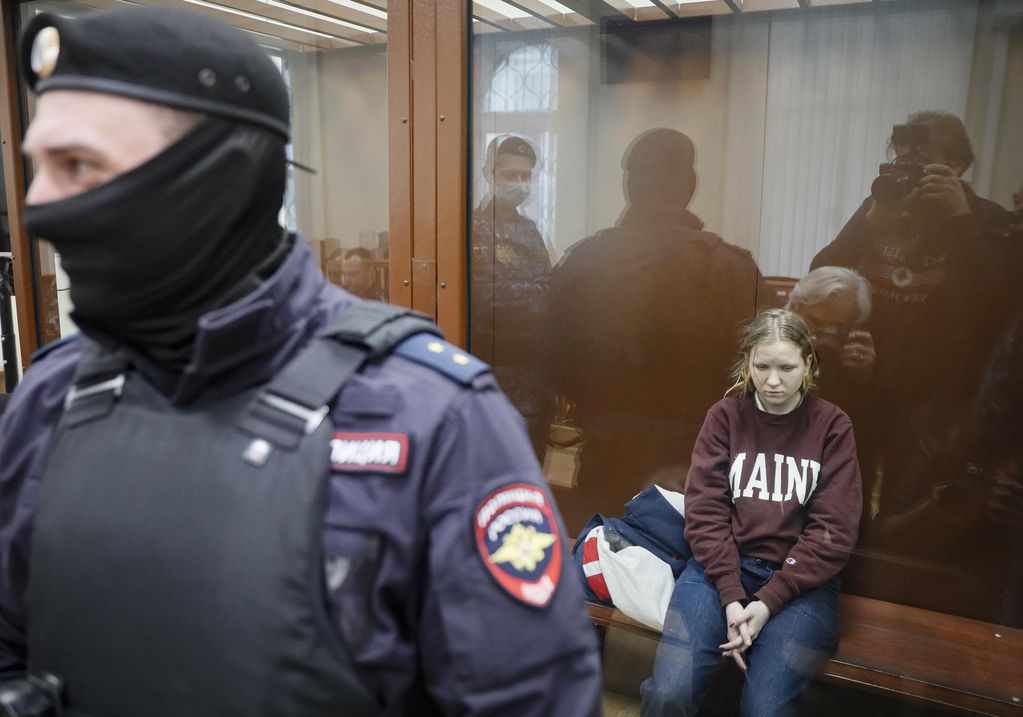 Los investigadores detuvieron en las últimas horas a Daria Trepova, una joven de 26 años, como principal sospechosa del ataque. / Foto: EFE/EPA/YURI KOCHETKOV