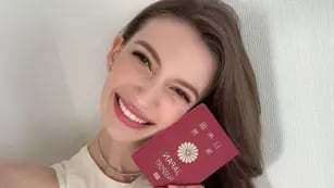 Miss Japón renuncia a su corona tras revelarse su romance con un hombre casado