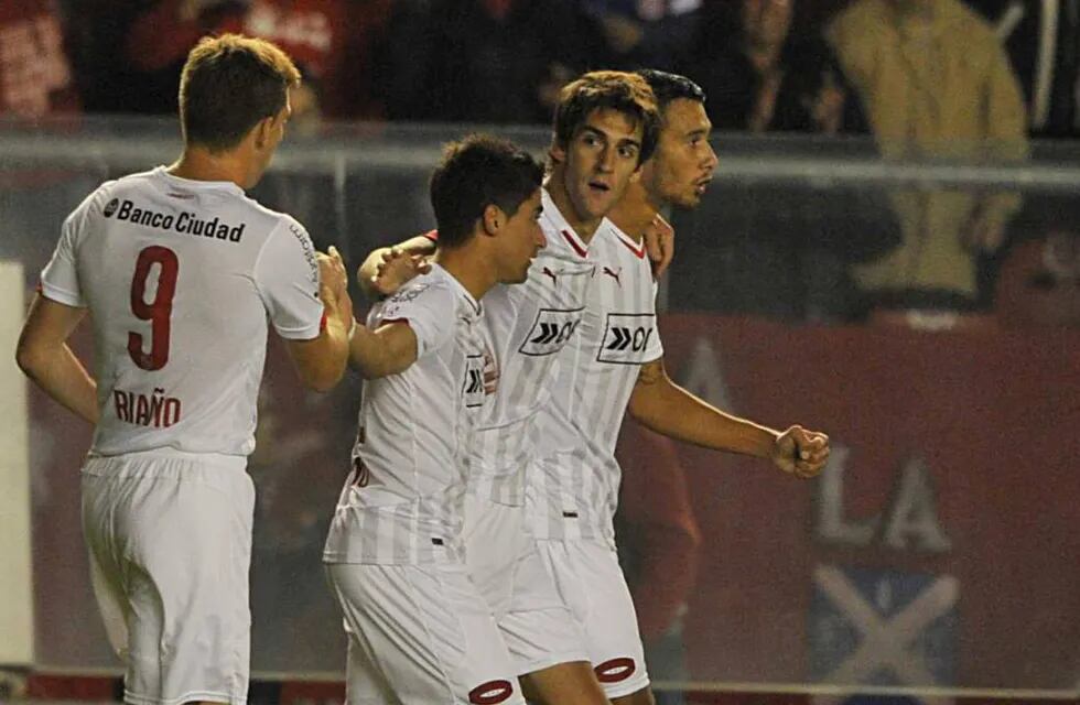 Independiente se recuperó y venció a Tigre en Avellaneda