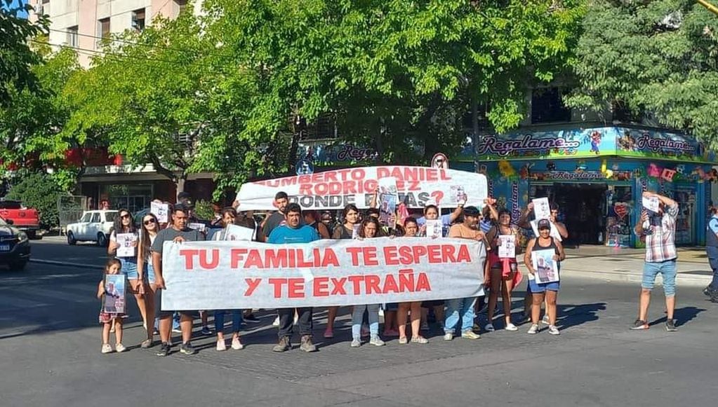 Una de las marchas realizadas por familiares y amigos de Humberto Rodrúguez en e Sur provincial / Facebook