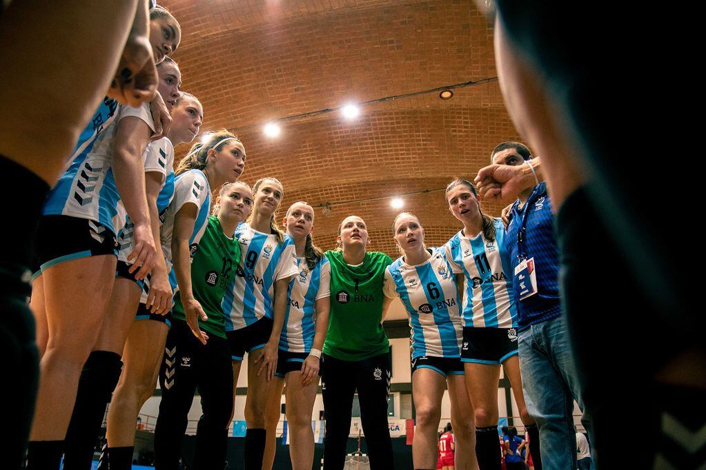 Argentina quedó en el grupo C, para el Mundial Junior femenino. /Foto: CAH/Federico Pancaldi