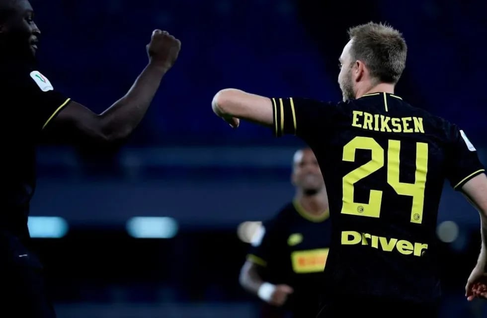 Christian Eriksen  anotó para el Inter de Milán el primer gol del fútbol italiano tras el parate por el coronavirus.