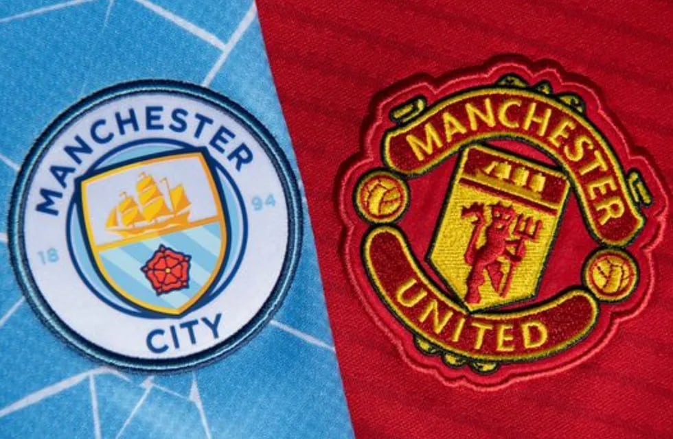 Los escudos de los dos clubes de Manchester en el medio de la polémica