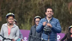 Entrega de bicicletas a abanderados Godoy Cruz