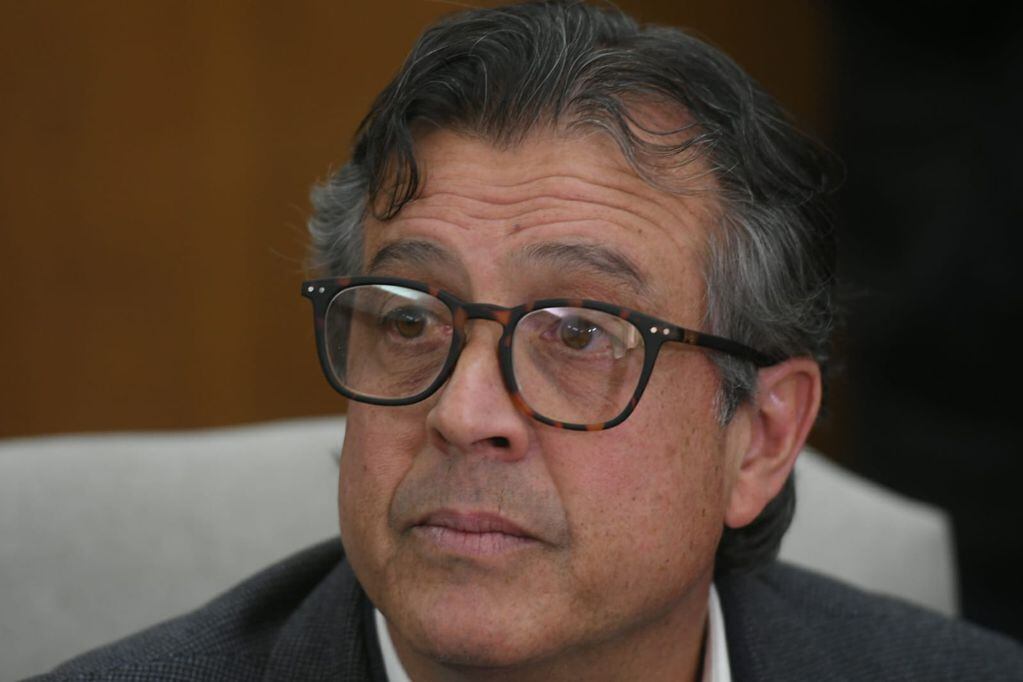 El ministro Víctor Ibáñez. El Gobierno de Mendoza denunciará por “tentativa de fraude” al pastor Bonarrico. / Ignacio Blanco - Los Andes.