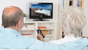 Buenas noticias para jubilados: cómo pagar la tarifa mínima por internet, telefonía y televisión