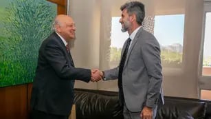 Ulpiano Suarez se reunió con el Embajador de Chile en Argentina