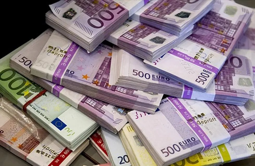 Un empleado recibió casi 100.000 euros y no los quiso devolver. - Imagen ilustrativa