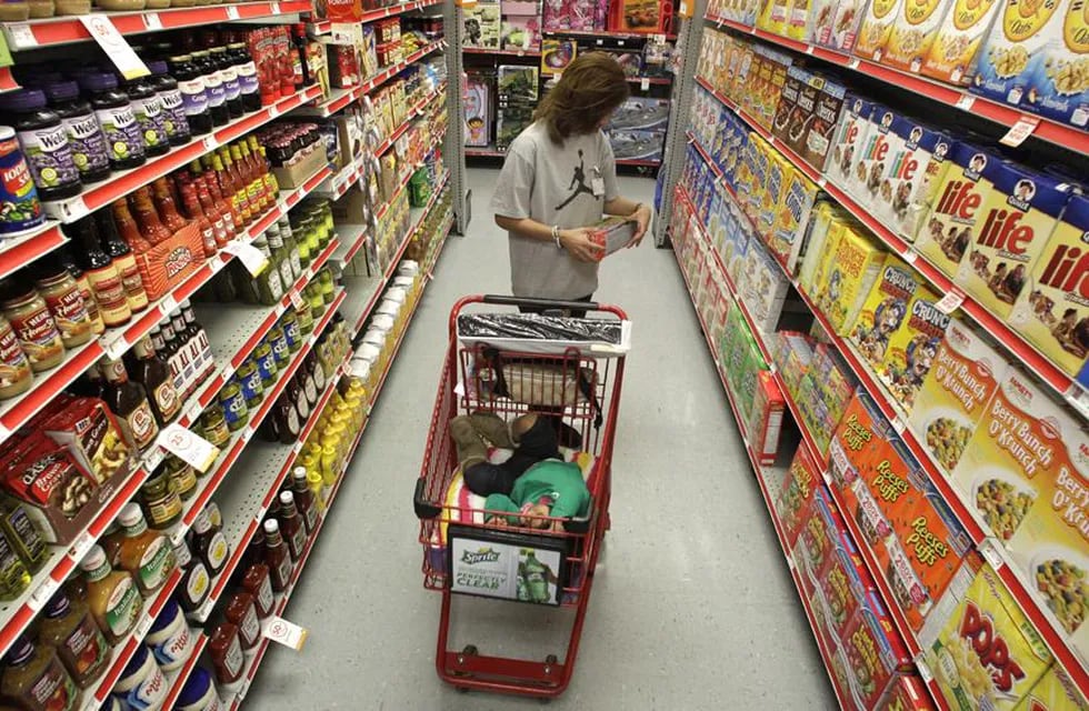 La inflación en EEUU ascendió a 8,6% anual en mayo, es la más alta en 40 años. / Foto: AP