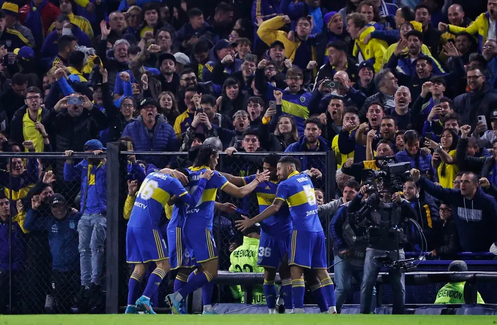Boca le ganó a Nacional por los octavos de final de la Copa Libertadores.