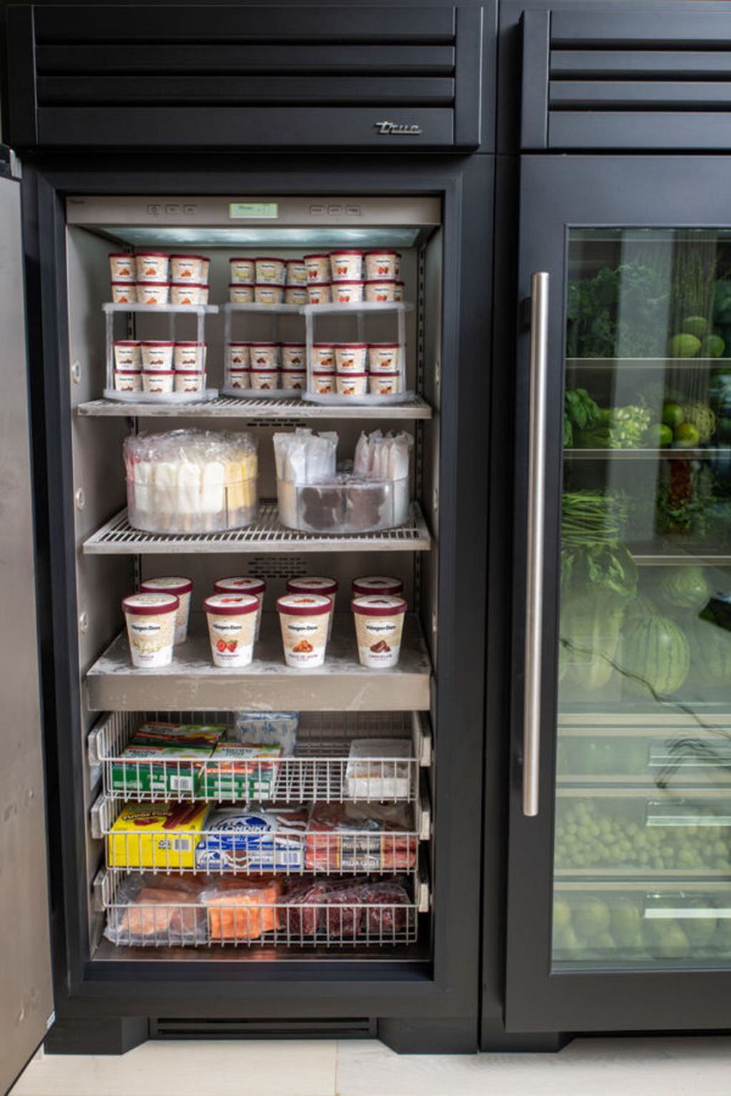 El freezer de Kris Jenner está repleto de helados.
@ivansocal