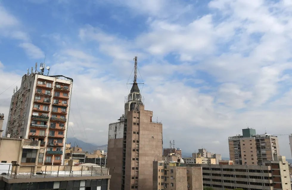 El pronóstico del tiempo para este sábado en Mendoza: agradable pero algo nublado.