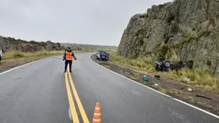 Un mendocino murió tras volcar su camioneta en el Camino de las Altas Cumbres de Córdoba