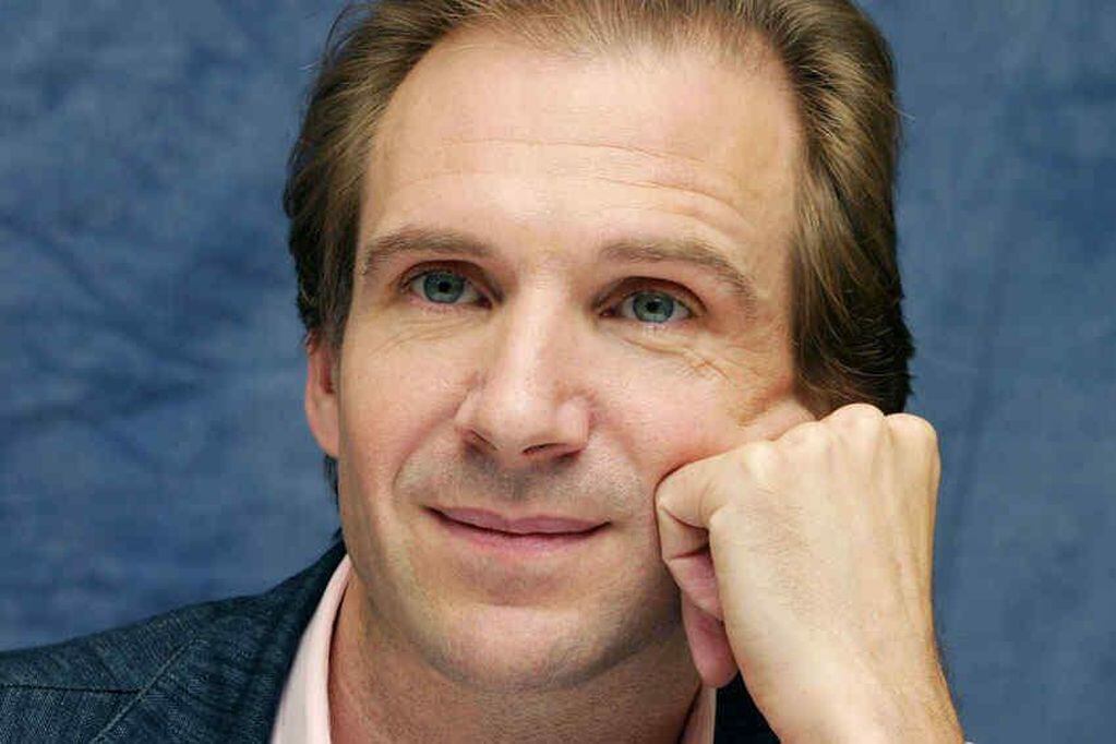 Ralph Fiennes ha trabajado con directores como Fernando Meirelles, Neil Jordan, Steven Spielberg y Anthony Minghella. Ahora se suma al elenco de "Conclave".