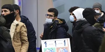 Migrantes iraquíes vuelven a casa en avión
