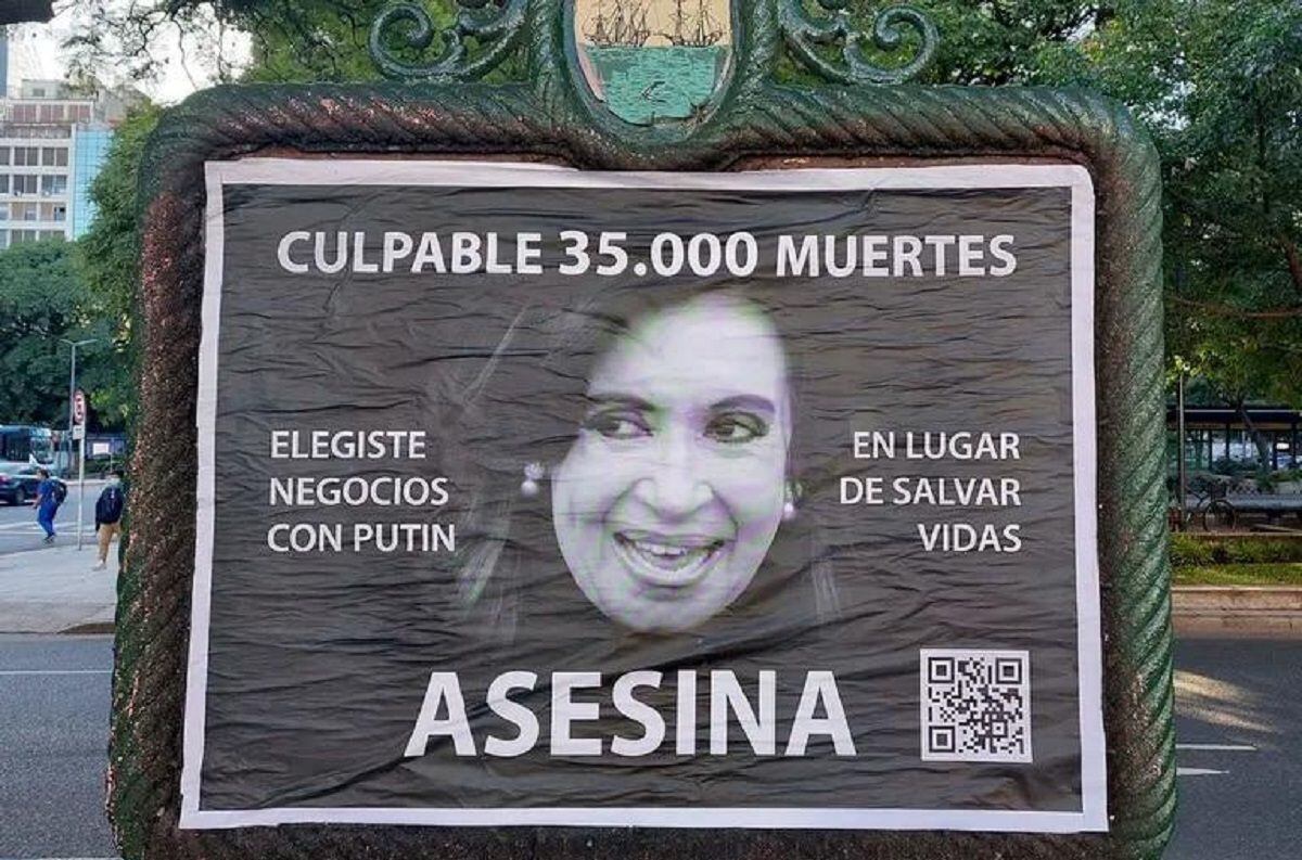 Carteles contra Cristina Kirchner en CABA: hay un detenido (Gentileza)