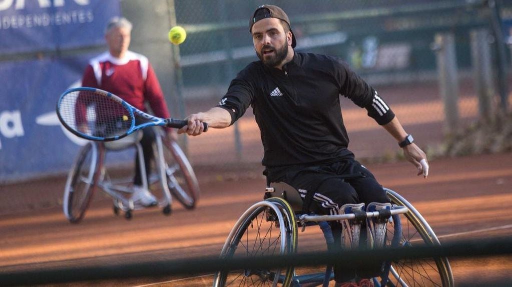 Pelayo Novo se adaptó a su nueva vida y se dedicó a la práctica de tenis adaptado.