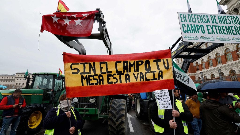 En España, miles de manifestantes están bloqueando calles y accesos este miércoles 21 de febrero.